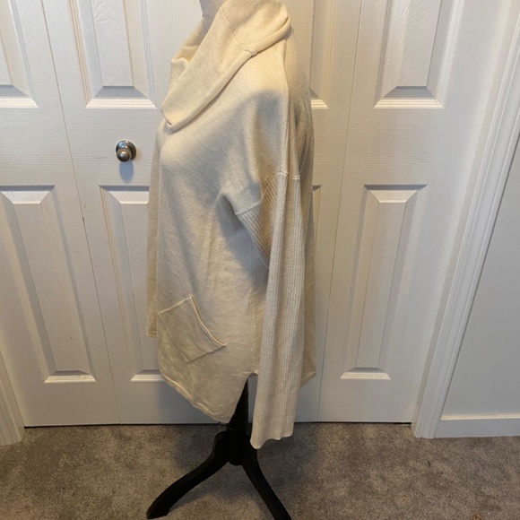 Design History size L oversized sweater - Picture 5 of 9